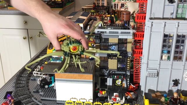 Adding LEGO 76205 Gargantos Showdown to my Marvel City Corner + LEGO City UPDATES! смотреть онлайн