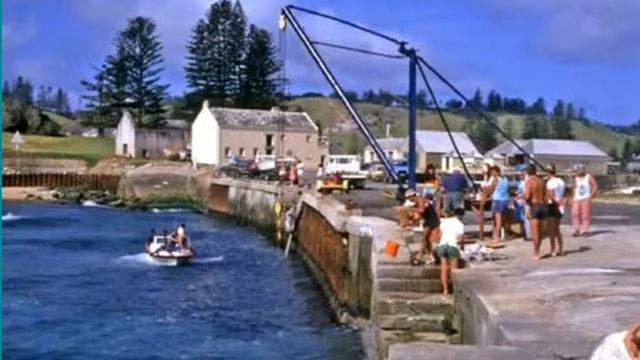 NORFOLK ISLAND смотреть онлайн