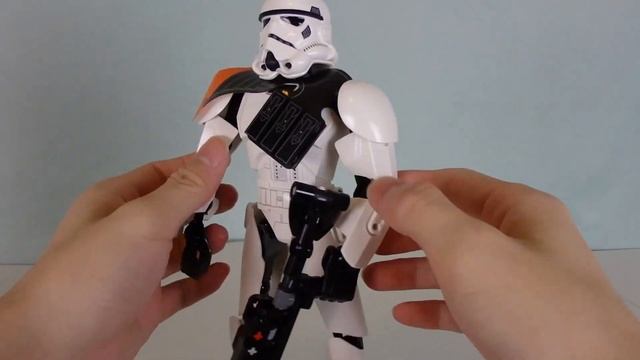 Stormtrooper Commander | LEGO Star Wars Buildable Figures Review! смотреть онлайн