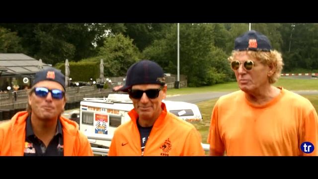 Pitstop Boys - Super Max F1 fans Max Verstappen (originele video) смотреть онлайн
