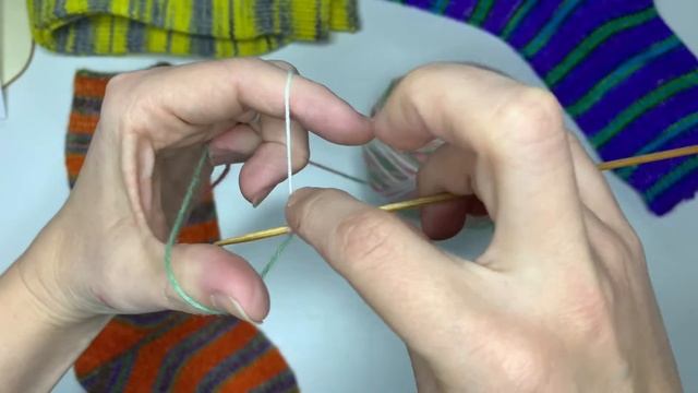 Еластичний набірний край. Болгарський зачин. Для шкарпеток, шапок, снудів, рукавичок смотреть онлайн