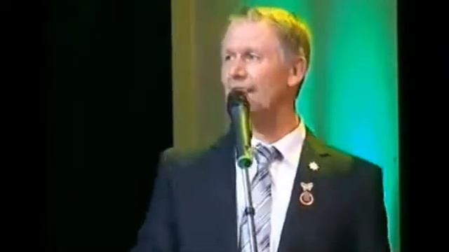 Видео для Сообщества "Электронная коммерция" в сети Профессионалы.ру смотреть онлайн