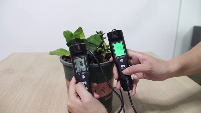 EC-8801B-- Soil EC/ Temperature Tester