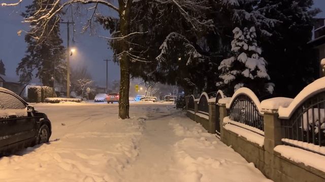 【4K】Snowy Walk In East Vancouver  White Christmas  Canada Winter Snow Walk And Snow Footsteps Sound