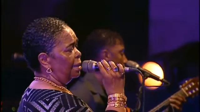 Cesaria Evora - Sodade.mp4 смотреть онлайн