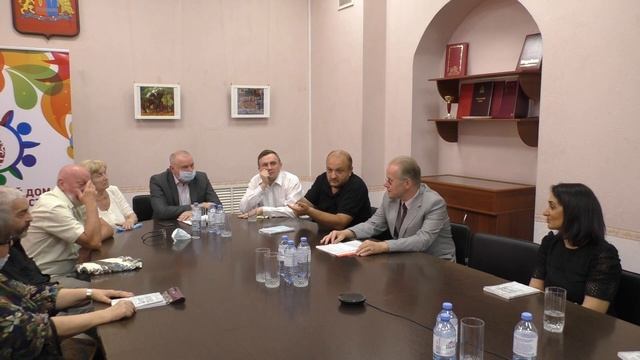 Переводчик повести А. А. Федотова "Николушка" на армянский язык С. Е. Саакян о произведении смотреть онлайн