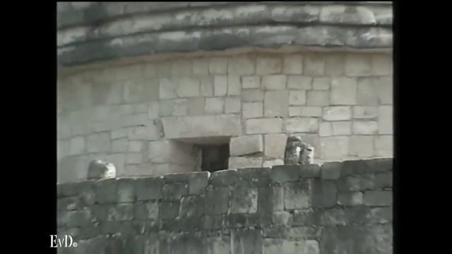 Chichen Itza und die Rätsel der geflügelten Schlange | Erich von Däniken смотреть онлайн