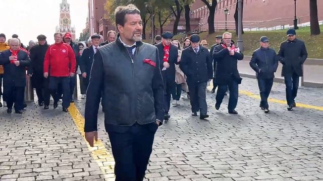 106-я годовщина Комсомола: прямая трансляция с Красной площади смотреть онлайн