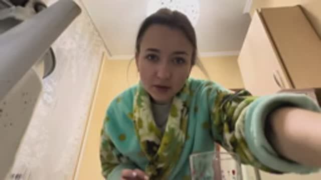 VLOG_16_23 Кристина Соколова Простудные истории, бесплатная медицина ! смотреть онлайн