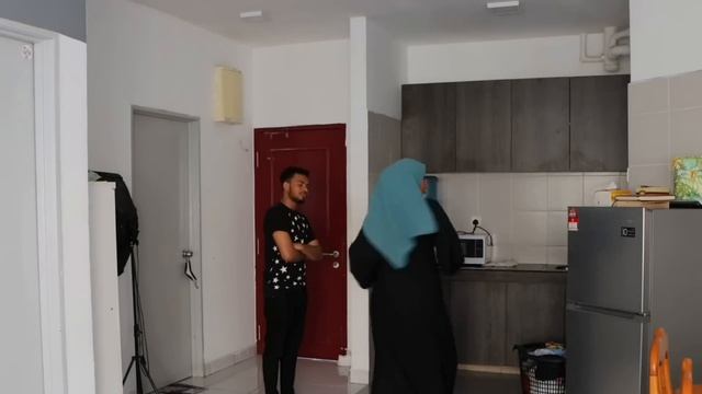 PRANK DABKAAN🔥SAARAY HEER WAXAN GAADHSIIY AY OOYAN QOSOLKII ADUUNKA😁 смотреть онлайн