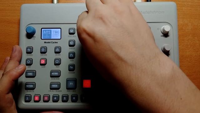 DnB Test on Elektron Model:Cycles смотреть онлайн