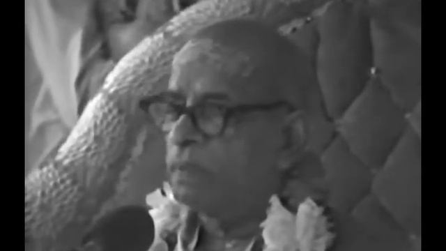 Becoming Enemy of Krishna is Not Very Profitable. Better Become Friend - Prabhupada 0918 смотреть онлайн