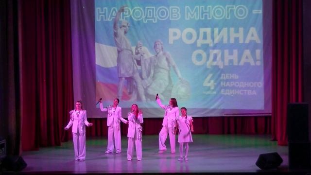 Народный ансамбль "Ефремовские Непоседы" - "Зажигай" смотреть онлайн