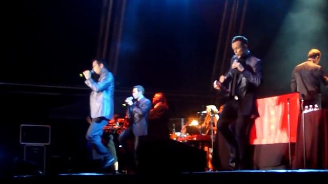 Human Nature - Reach Out I'll Be There - Perth 12/12/10 @ Kings Park Botanic Garden смотреть онлайн