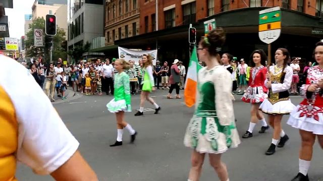 St.Patrick's Parade 15.3. Sydney #4 MVI 1355 смотреть онлайн