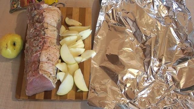 Свиной карбонат в фольге в духовке смотреть онлайн