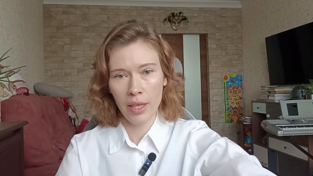АСМР-обзор лучшей повести Толстого // шёпотом, ASMR смотреть онлайн