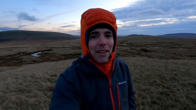 Wild camp in the Brecon Beacons with wind, rain and sun | Pen Y Fan views | Mountain camping at 629 смотреть онлайн