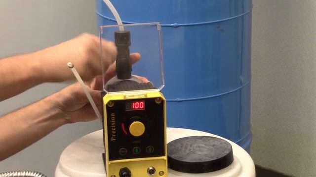 How to Prime the Precision 24 Chlorinator Pump смотреть онлайн
