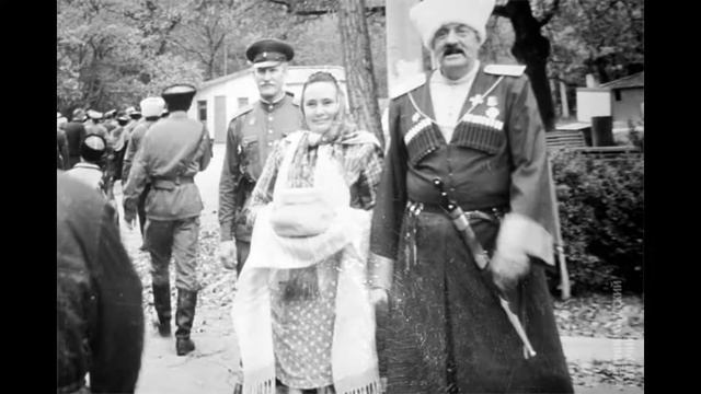 Пусти, сваты, в хату смотреть онлайн