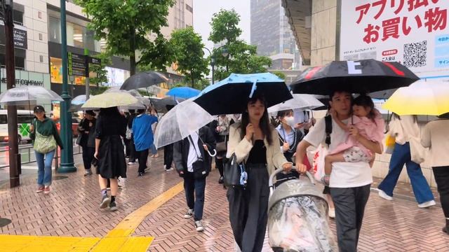 【4k hdr】 | Walk in the Heavy Rain in Shibuya (渋谷) Tokyo Japan | Relaxing Natural City ambience смотреть онлайн