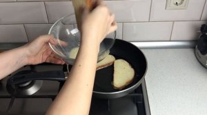 КАК ПРИГОТОВИТЬ СЛАДКИЕ ГРЕНКИ ИЗ БАТОНА С ЯЙЦОМ НА СКОВОРОДЕ?  НА ЗАВТРАК ГРЕНКИ С МОЛОКОМ И ЯЙЦОМ
