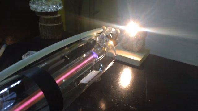 Лазерная трубка CO2 YONGLI R3 s/n 0445087 пломба (14857),БВН DY13 пломба (14858) смотреть онлайн