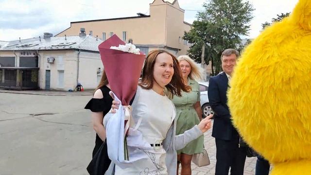 Эльмира и Андрей смотреть онлайн