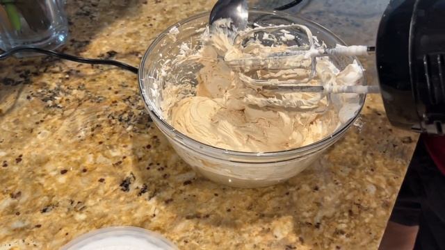 Peanut Butter Pie!! No bake смотреть онлайн