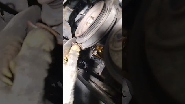 Как открутить шкив у любого авто легко и просто. смотреть онлайн