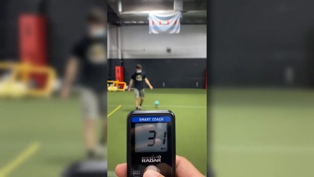 Pocket Radar Smart Coach: Is it Worth it? | Sports Performance Technology Review смотреть онлайн