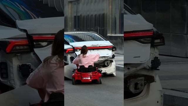 Каждый мог оказаться на его месте↕️ BMW 24v 12 км/ч 50.490₽, сайт cars-kids.com смотреть онлайн