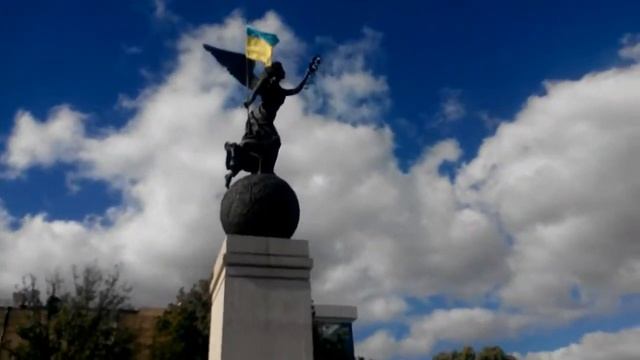 Площадь конституция в Харькове 24.06.2018 смотреть онлайн