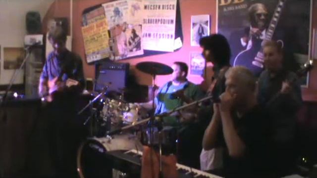 Grinders R&R band Blue shoede shoes смотреть онлайн