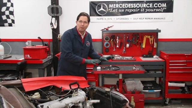 How Hard Is It To Precisely Adjust Diesel Engine Injection Pump Timing смотреть онлайн
