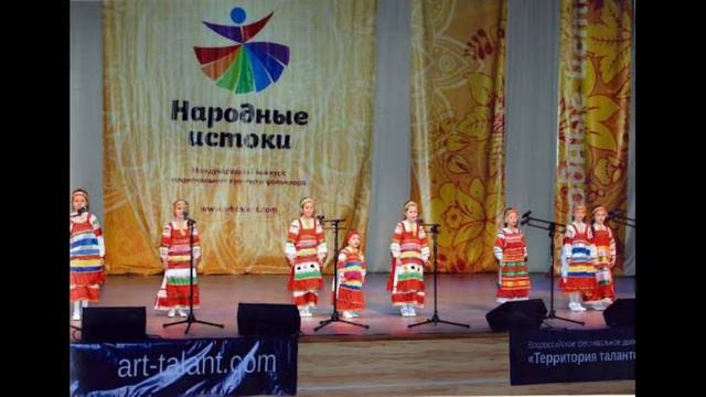 Ой, как сяду жи я за стол, да й падумаю смотреть онлайн