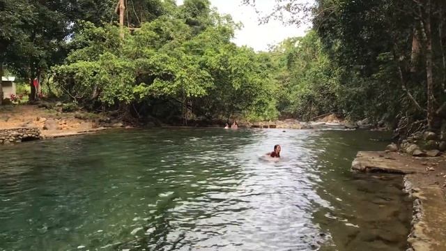 Swimming in Agbalit River смотреть онлайн