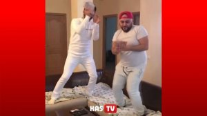 Танцует Сека