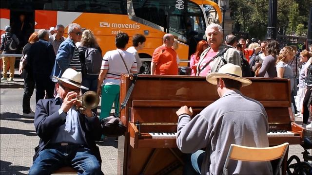2016 SPAIN/BARCELONA.New Orleans Pussycats."On the suny side of the street." " смотреть онлайн