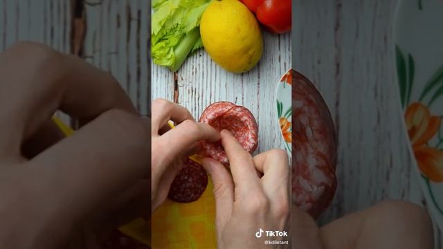 Download (4) смотреть онлайн