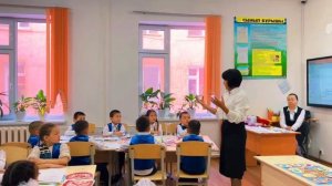 Х.Әлімжан атындағы #85 жалпы орта білім беретін мектебінің 1«г» сынып оқушылары.Ана тілі ашық сабақ