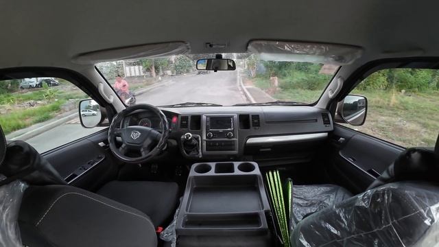 FOTON TRAVELLER X 2024 | MT 2.0 AUCAN DIESEL ENGINE | FIRST IMPRESSION AND RIDE REVIEW смотреть онлайн
