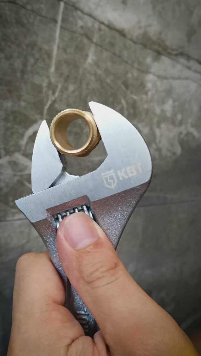 Сантехнические ключи и переставные клещи от КВТ смотреть онлайн