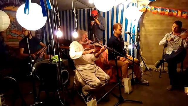 фотовыставка Save Nepal - Кеды Кастанеды - джем смотреть онлайн