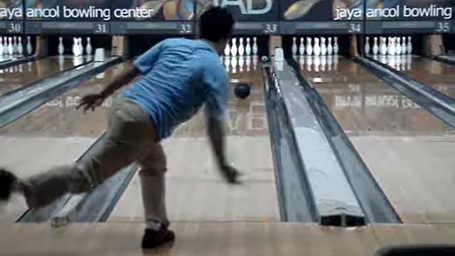 Amin Hamid of Equator bowling club jakarta смотреть онлайн