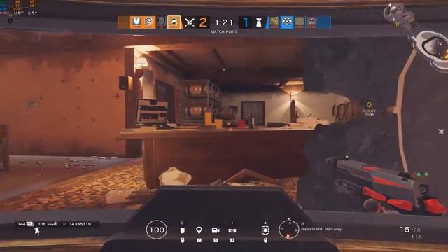 Rainbow Six Siege نسيت كيف العب :(