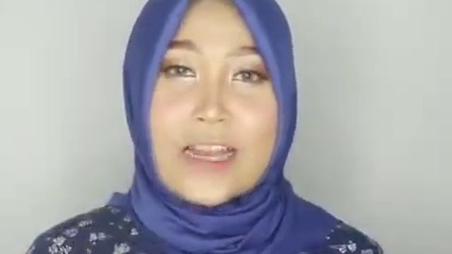 Ayu Indah Trisusilowaty - Lolane Intense Care Review смотреть онлайн