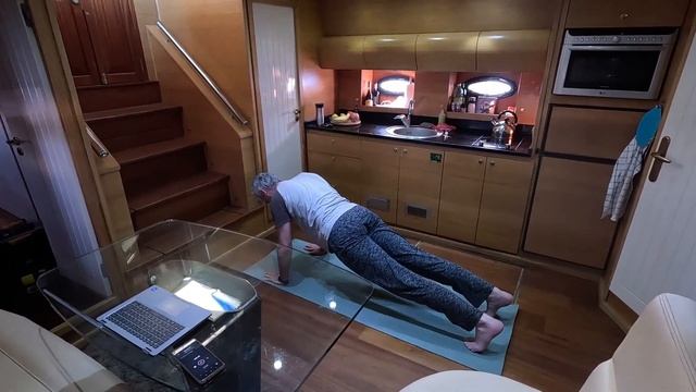Ни дня без спорта смотреть онлайн