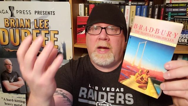 THE MARTIAN CHRONICLES / Ray Bradbury / Book Review / Brian Lee Durfee (spoiler free) смотреть онлайн