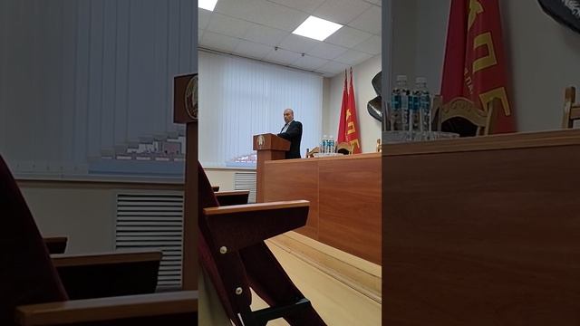 КПБ. Лекция о истории коммунистических движений смотреть онлайн